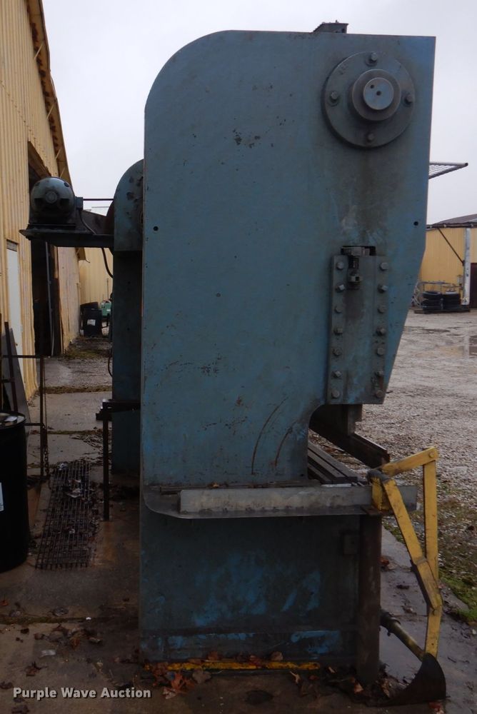 image for item DM7235 A-B  Press break