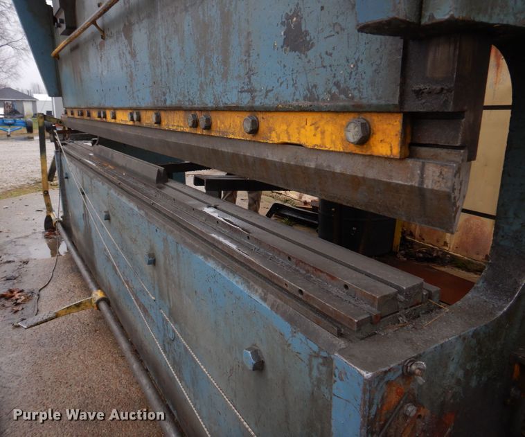 image for item DM7235 A-B  Press break