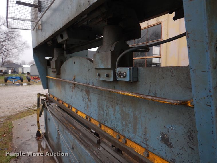 image for item DM7235 A-B  Press break