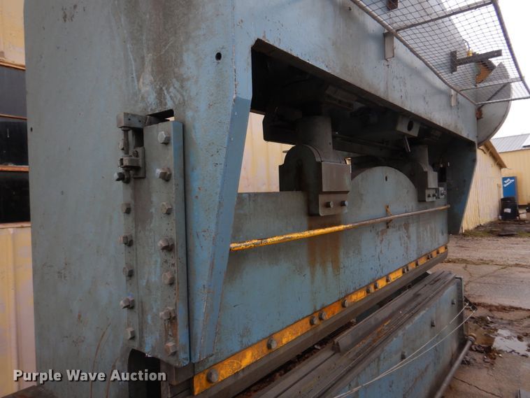 image for item DM7235 A-B  Press break