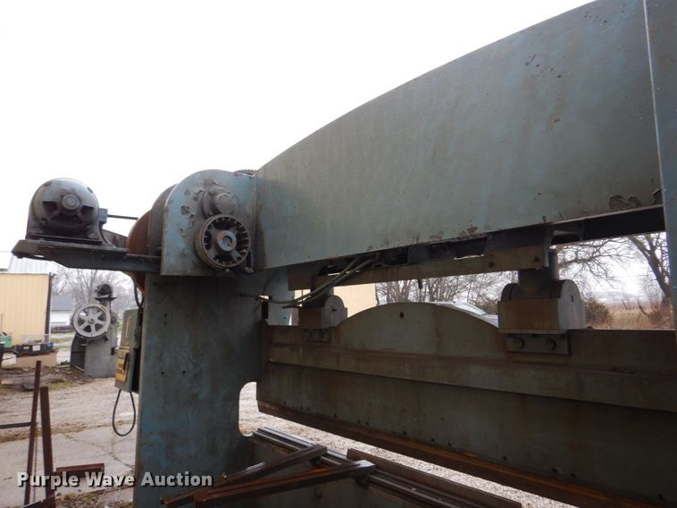 image for item DM7235 A-B  Press break