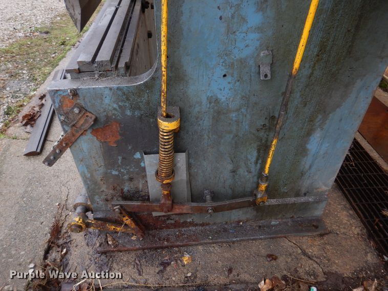 image for item DM7235 A-B  Press break