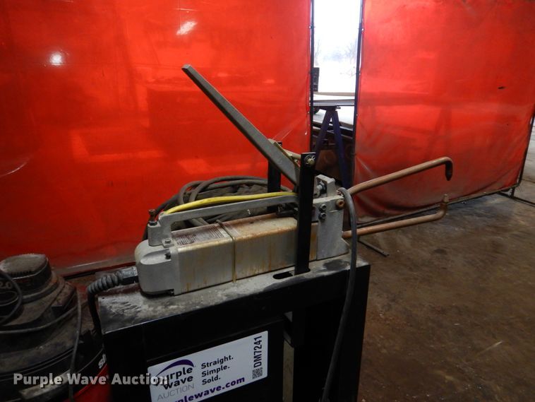 image for item DM7241 Tools