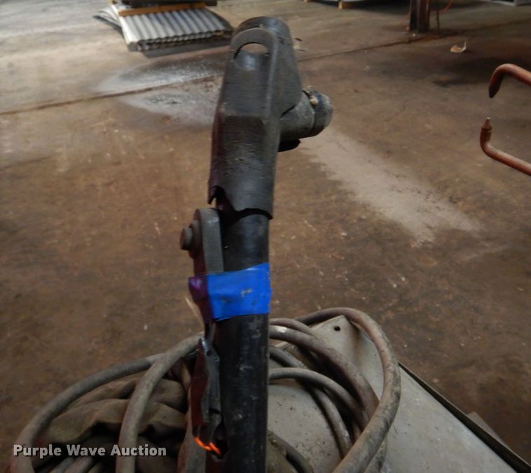 image for item DM7241 Tools