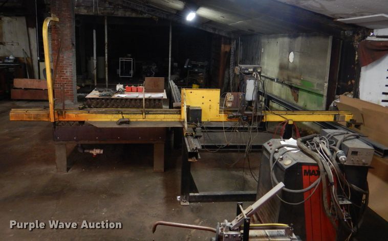 image for item DM7242 Silhouette 1000  CNC plasma cutting table