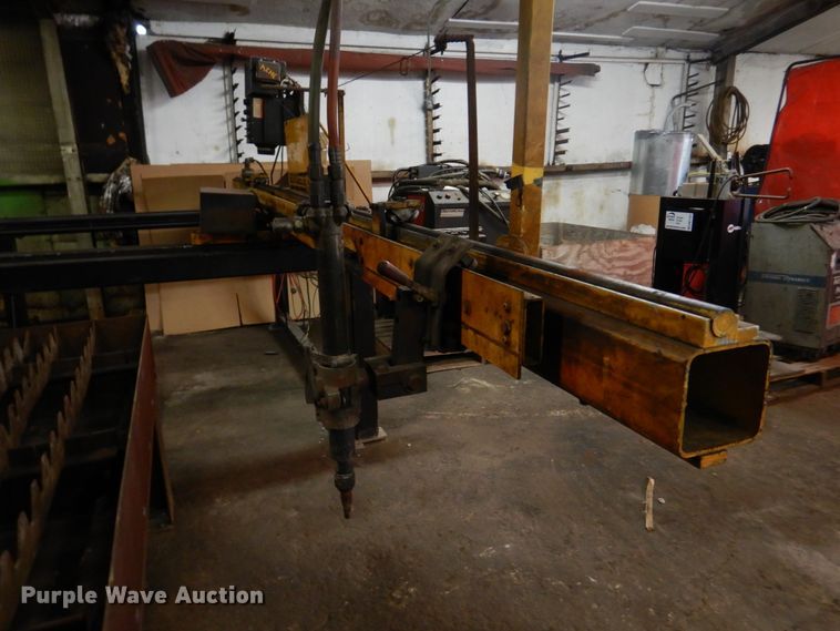 image for item DM7242 Silhouette 1000  CNC plasma cutting table