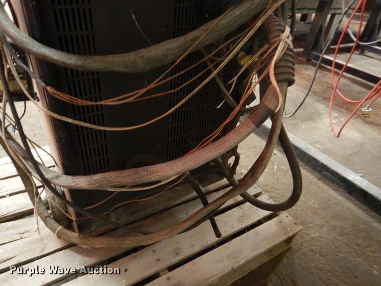 image for item DM7242 Silhouette 1000  CNC plasma cutting table