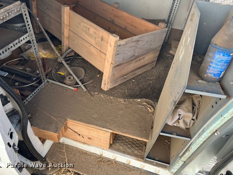 image for item DM8427 Chevrolet Astro van body