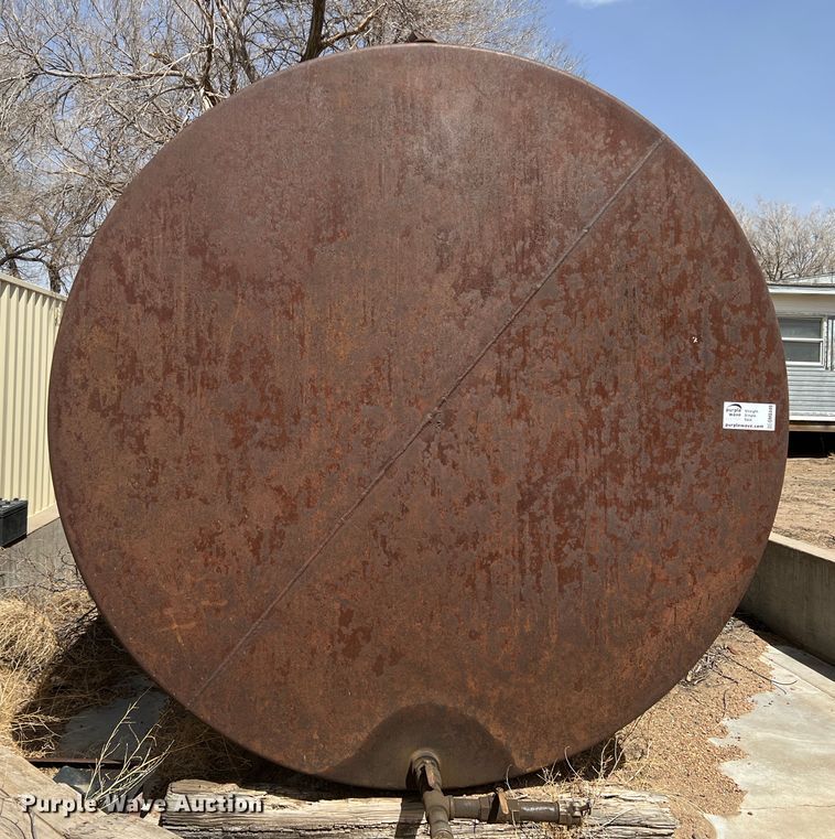 image for item DM8449 Fuel tank