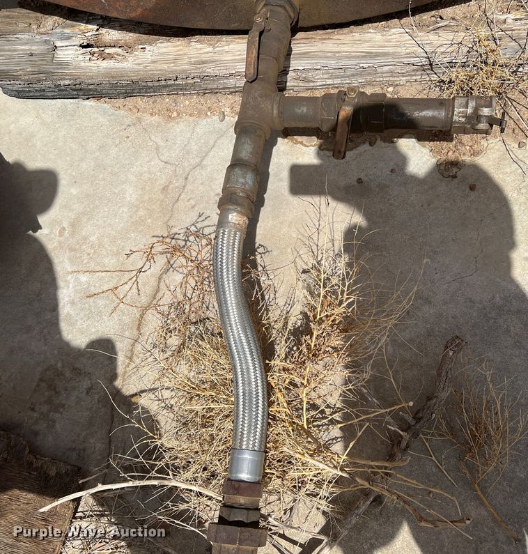 image for item DM8449 Fuel tank