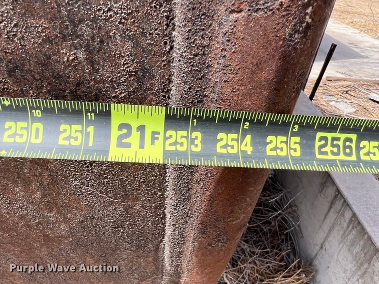 image for item DM8449 Fuel tank