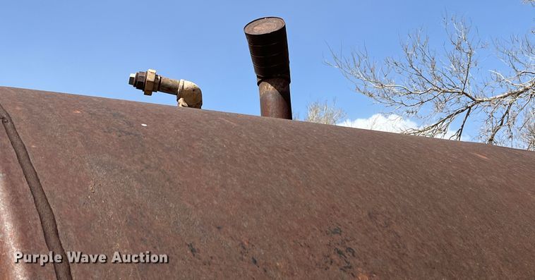 image for item DM8449 Fuel tank