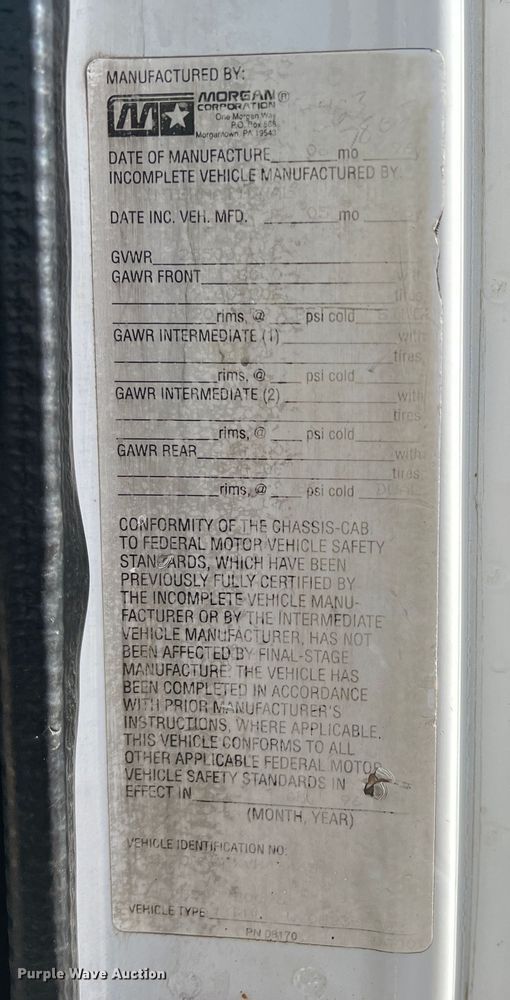 image for item DM8450 1997 International 4700  utility / service truck