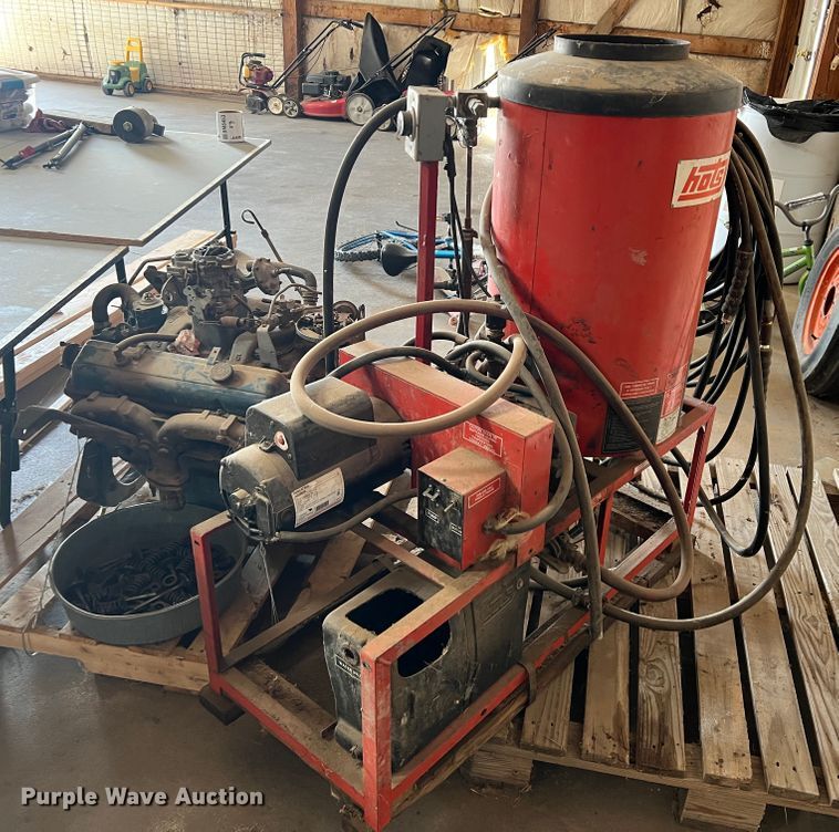 image for item DM8452 Hotsy  pressure washer