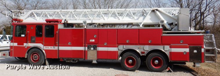 image for item DN1459 1998 HME  ladder fire truck