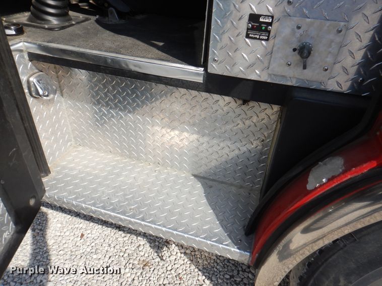 image for item DN1459 1998 HME  ladder fire truck