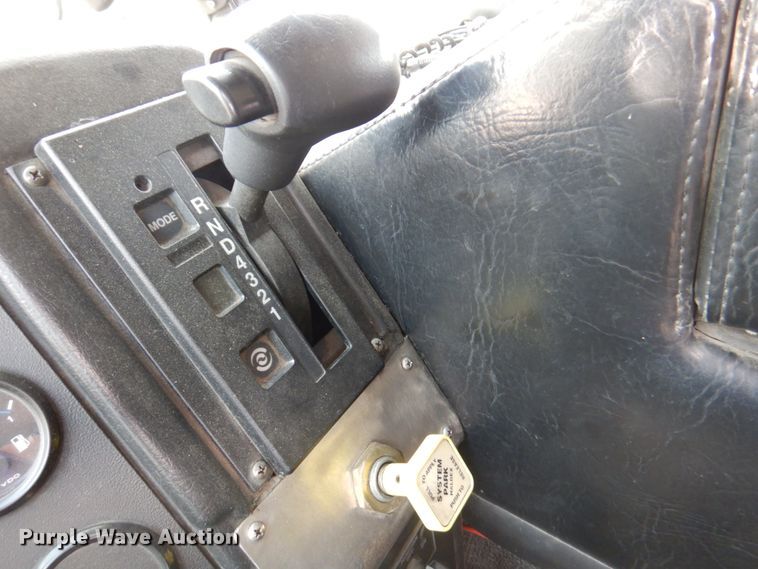 image for item DN1459 1998 HME  ladder fire truck