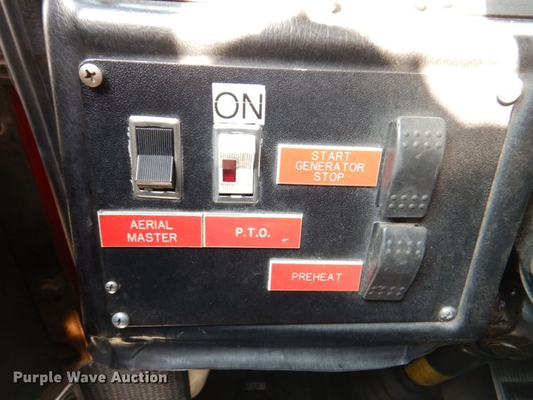 image for item DN1459 1998 HME  ladder fire truck