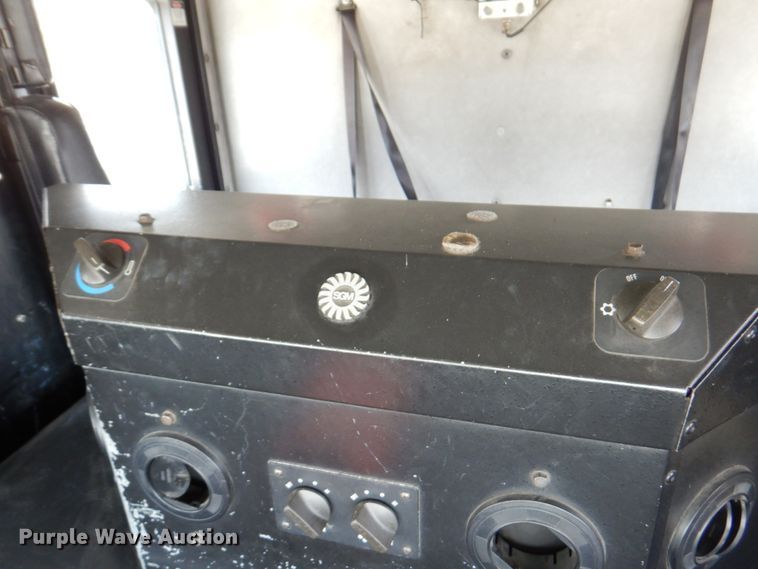 image for item DN1459 1998 HME  ladder fire truck