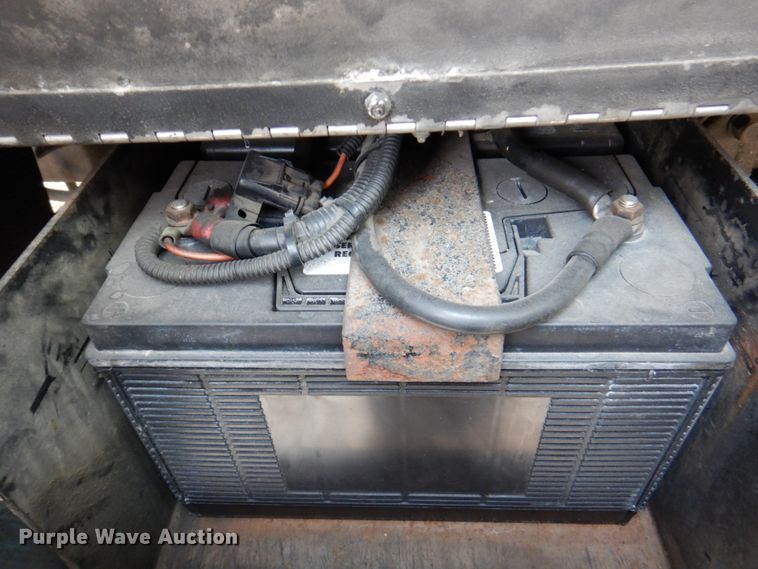 image for item DN1459 1998 HME  ladder fire truck