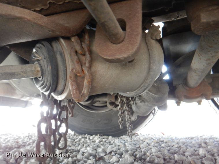 image for item DN1459 1998 HME  ladder fire truck