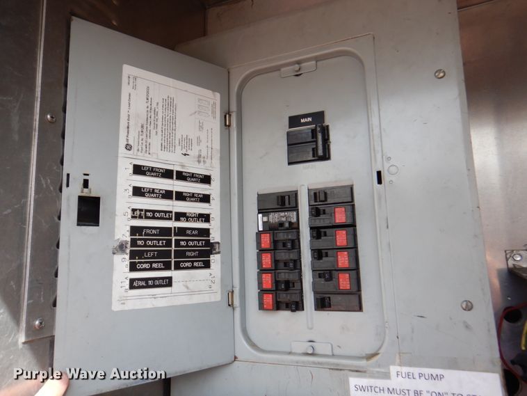 image for item DN1459 1998 HME  ladder fire truck