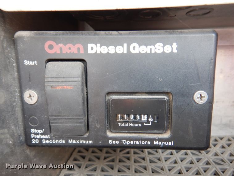 image for item DN1459 1998 HME  ladder fire truck