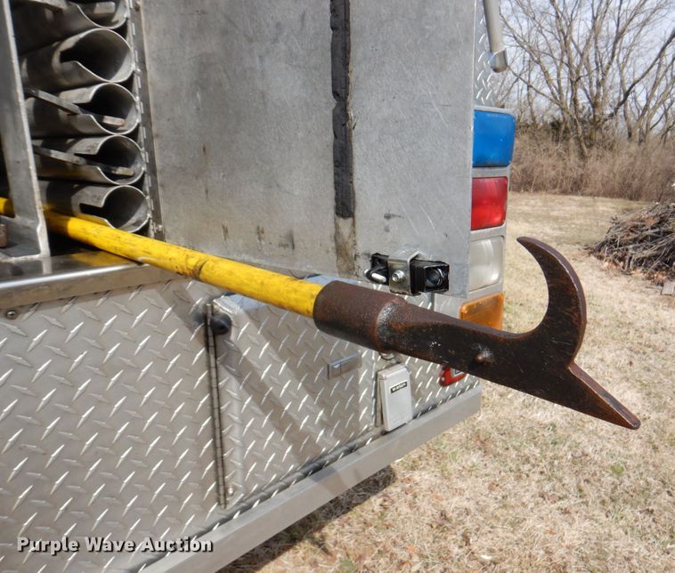 image for item DN1459 1998 HME  ladder fire truck