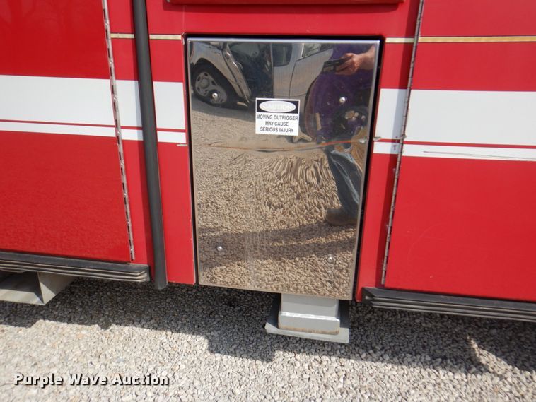 image for item DN1459 1998 HME  ladder fire truck