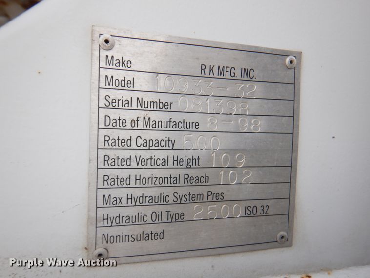 image for item DN1459 1998 HME  ladder fire truck