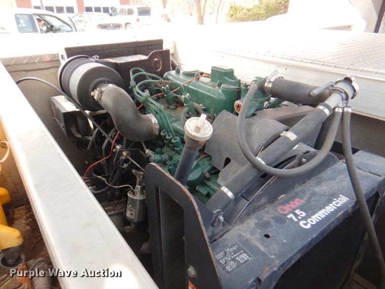 image for item DN1459 1998 HME  ladder fire truck