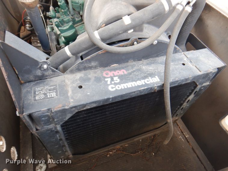 image for item DN1459 1998 HME  ladder fire truck