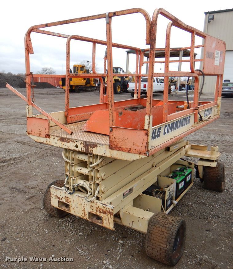 image for item DN1483 JLG CM2558  scissor lift