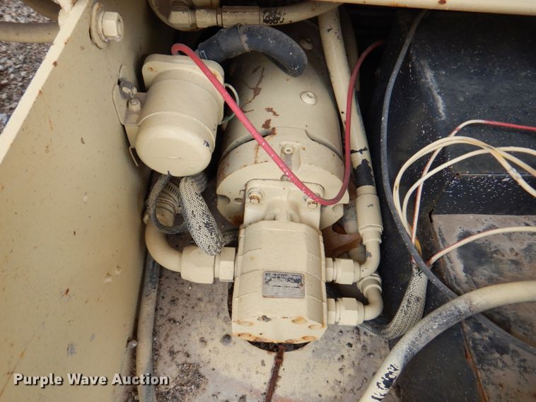 image for item DN1483 JLG CM2558  scissor lift