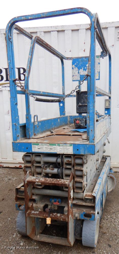 image for item DN1485 (2) Genie scissor lifts