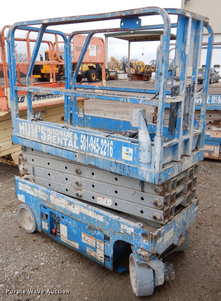 image for item DN1485 (2) Genie scissor lifts