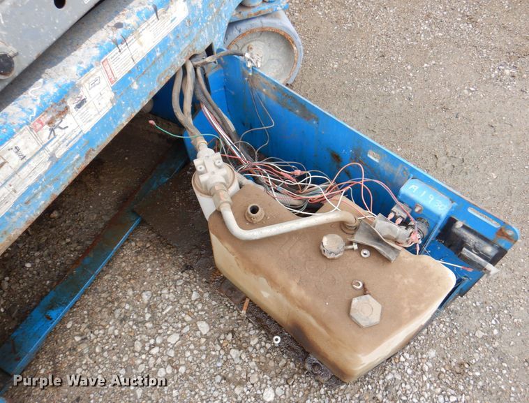 image for item DN1485 (2) Genie scissor lifts