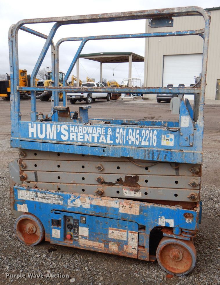 image for item DN1485 (2) Genie scissor lifts