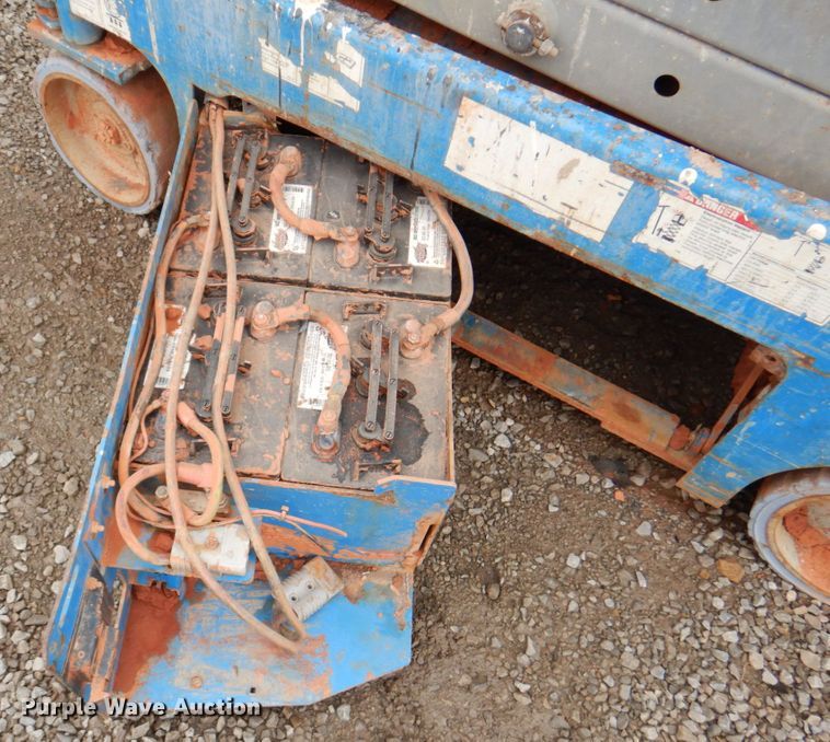 image for item DN1485 (2) Genie scissor lifts