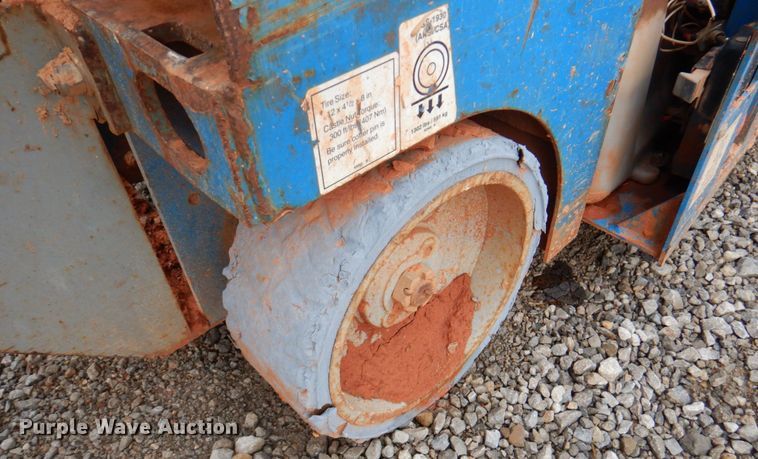 image for item DN1485 (2) Genie scissor lifts