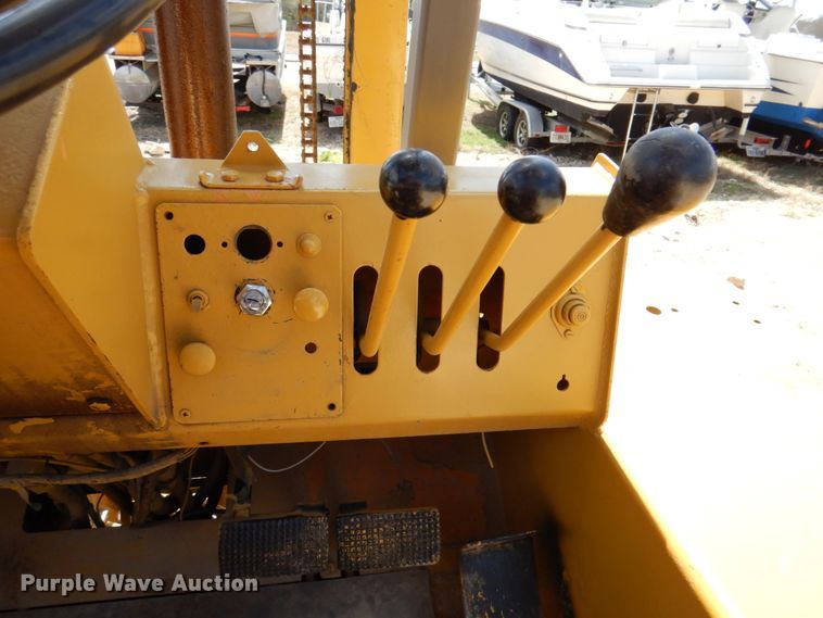 image for item DP3914 Case 580  forklift