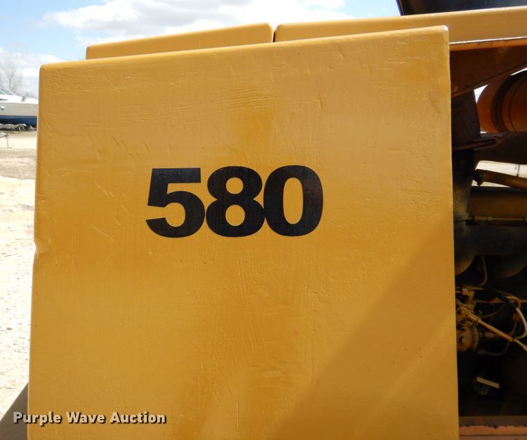 image for item DP3914 Case 580  forklift