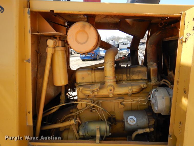 image for item DP3914 Case 580  forklift