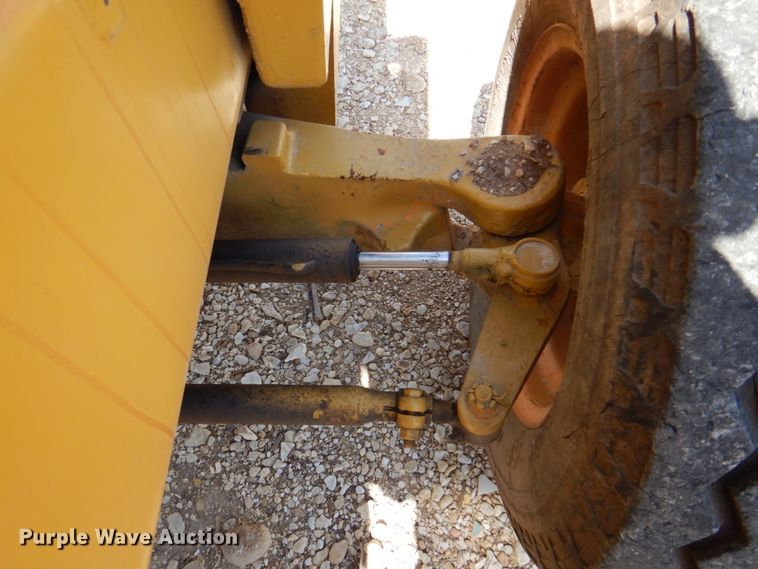 image for item DP3914 Case 580  forklift