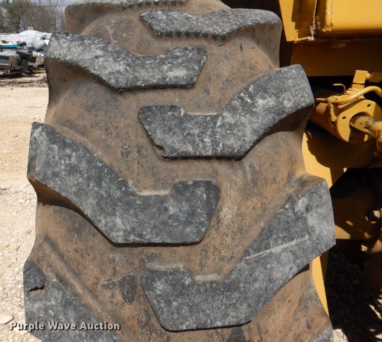 image for item DP3914 Case 580  forklift