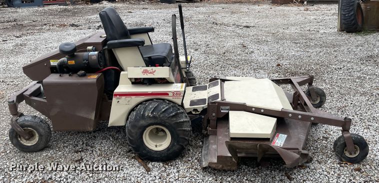 image for item FV9432 Grasshopper 928D  ZTR lawn mower