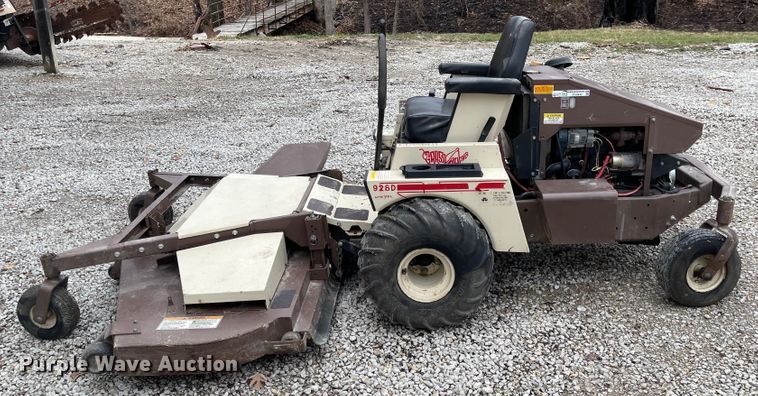 image for item FV9432 Grasshopper 928D  ZTR lawn mower