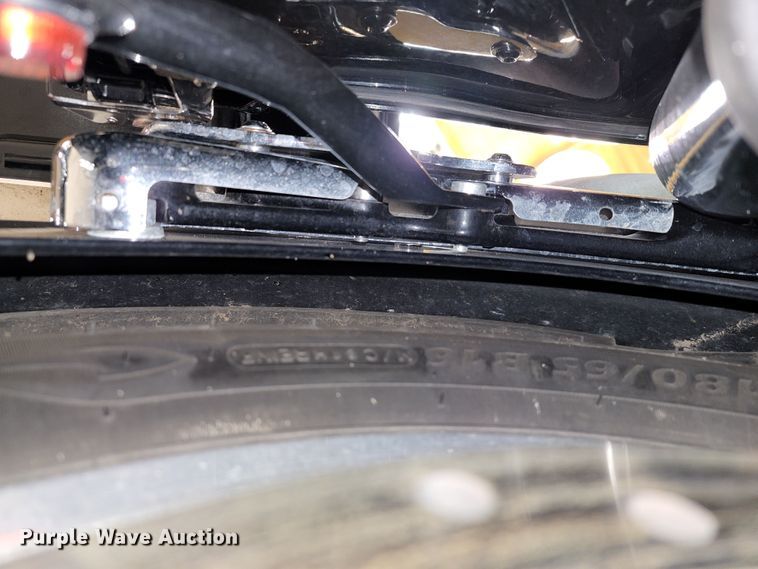 image for item GL9024 2013 Harley Davidson Road King  motorcycle