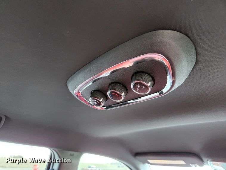 image for item HK9325 2016 Dodge Durango RT  SUV