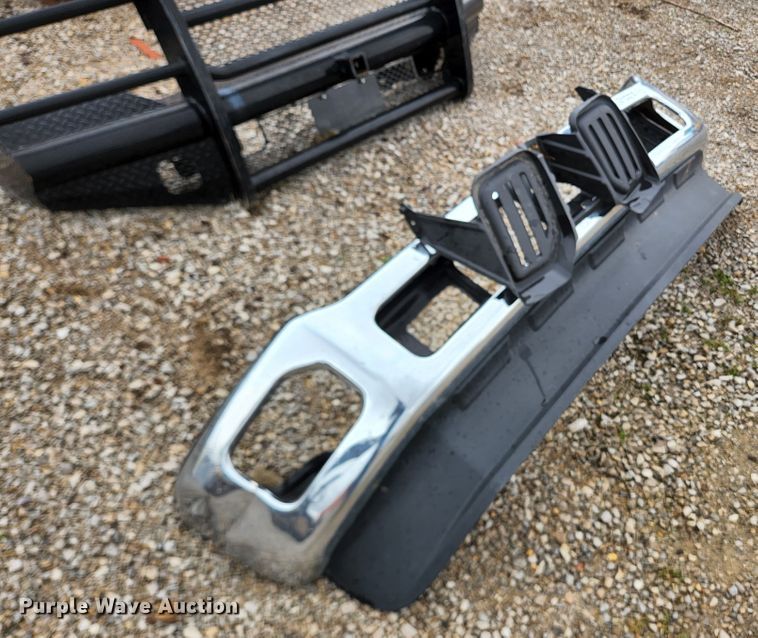 image for item HK9386 Front bumper